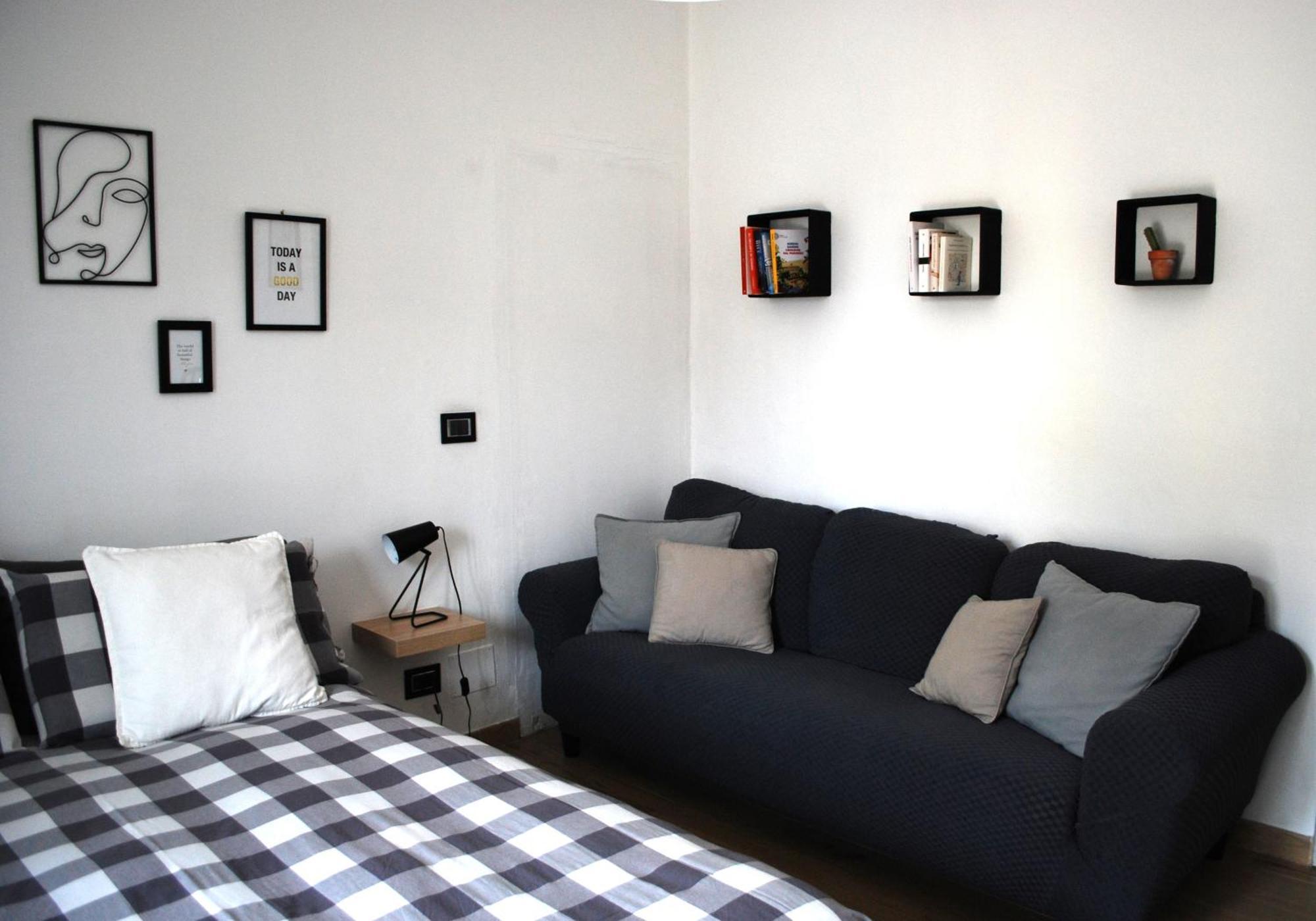 Le Stanze Di Alicam Bed and Breakfast Arona Exteriör bild