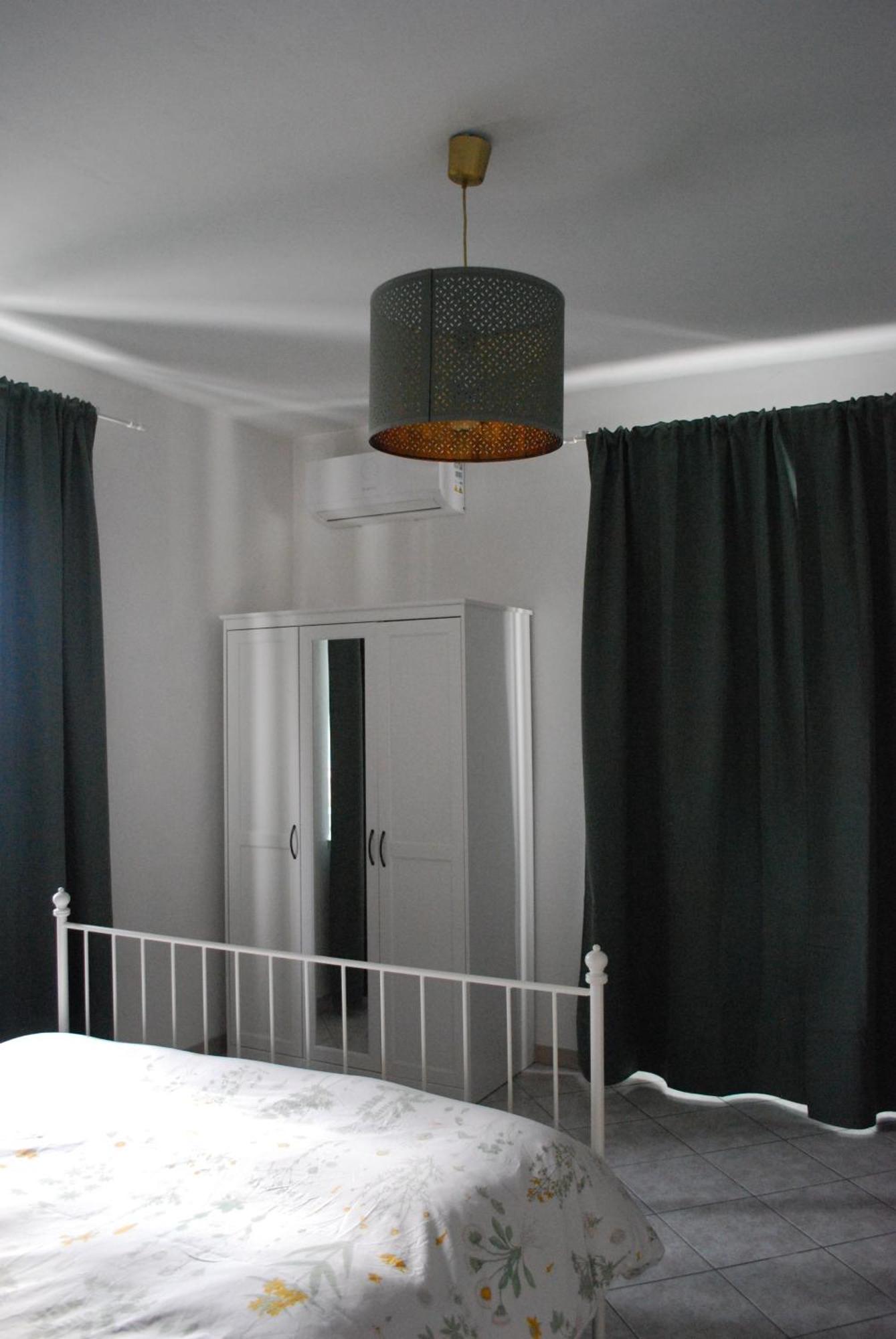 Le Stanze Di Alicam Bed and Breakfast Arona Exteriör bild